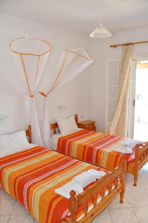 Miranda Haus Aparthotel Arillas  Eksteriør bilde